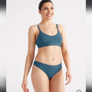Knix | Scoop Bikini Top